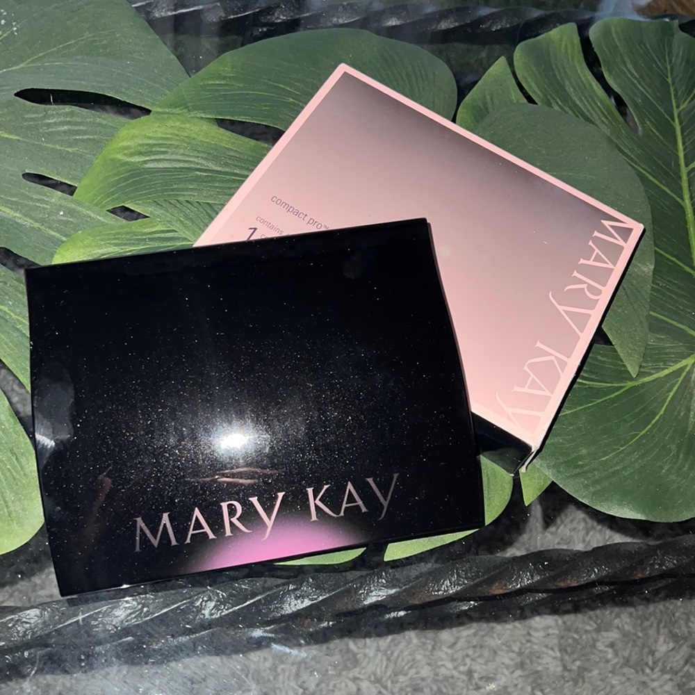 Mary Kay Compact Pro (unfilled)